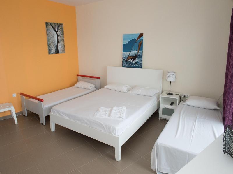 Rooms Elena Νέα Ποτίδαια Εξωτερικό φωτογραφία