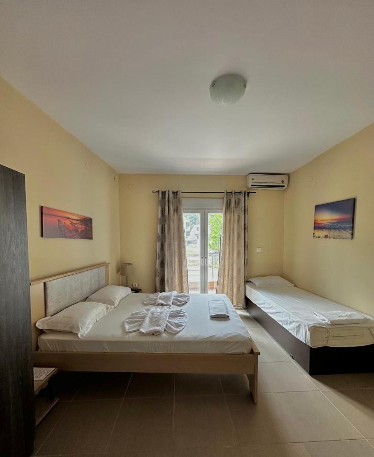 Rooms Elena Νέα Ποτίδαια Εξωτερικό φωτογραφία