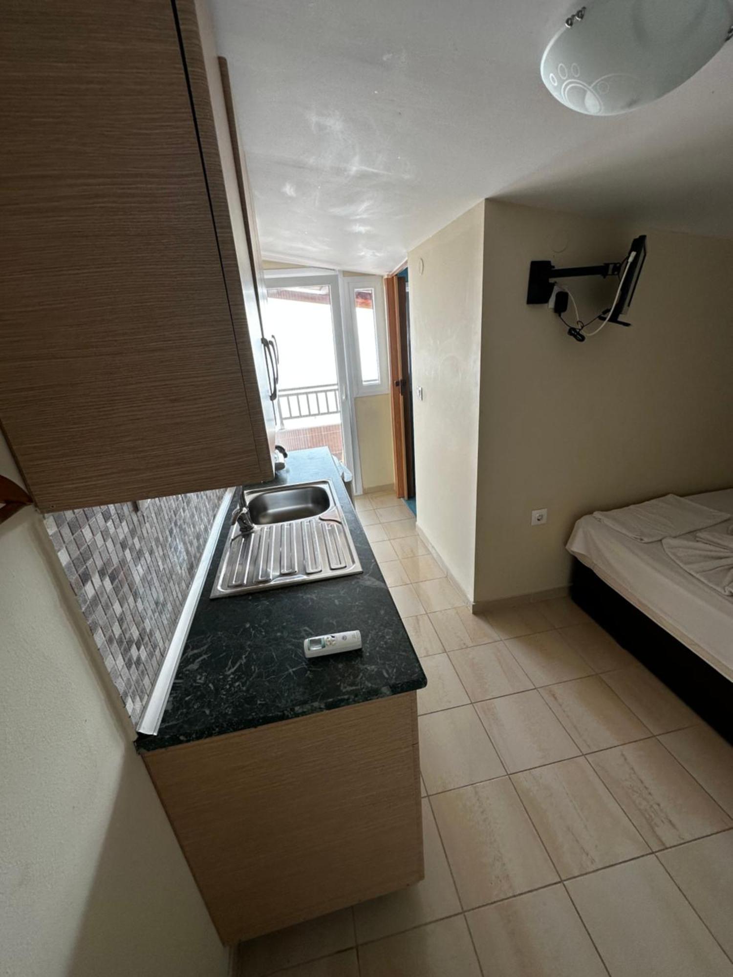 Rooms Elena Νέα Ποτίδαια Εξωτερικό φωτογραφία